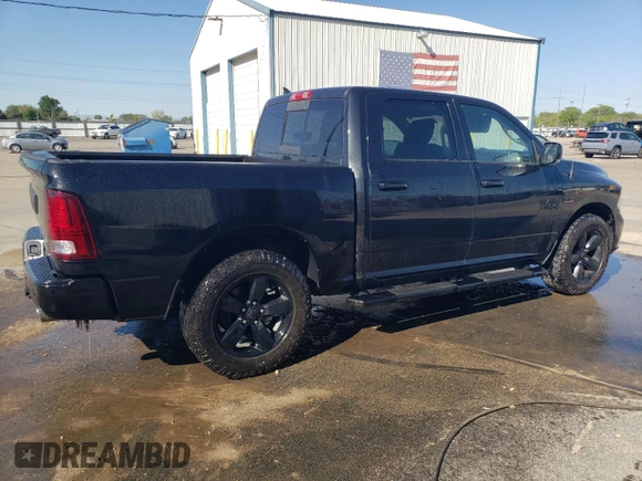 2018 Ram 1500 Night z VIN 1C6RR7MT0JS153033, wystawiony jako Copart lot #49237855 z przebiegiem 105 338 mil mil oraz Szkoda całkowita • Salvage title. Historia ofert i sprzedaży dostępna na DreamBid. Obrazek 3.