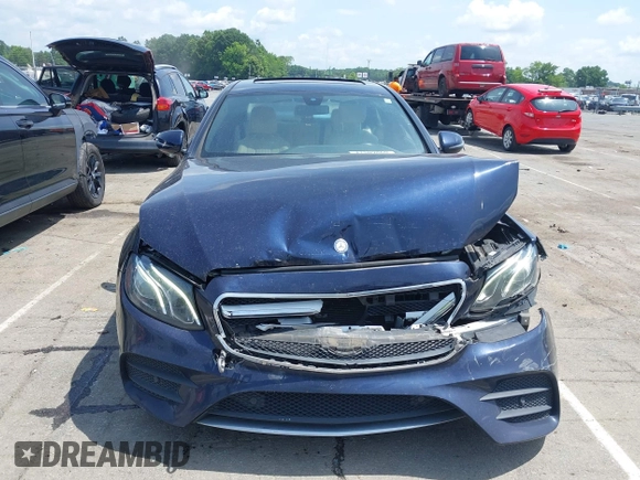 2017 Mercedes-Benz E 300 Luxury с VIN WDDZF4JB3HA155487, выставлен на аукционе IAAI как лот 42509860 с пробегом 103 974 миль миль и . История ставок и продаж доступна на DreamBid. Изображение 12.