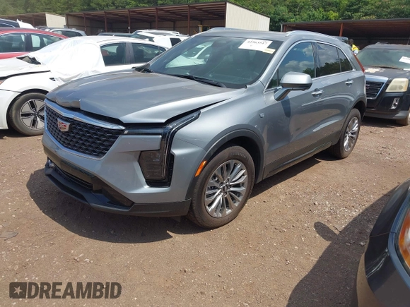 2025 Cadillac XT4 FWD Premium Luxury with VIN 1GYFZCR45SF128039, listed as a IAAI auction lot 42563517 with 18,478 mi miles and . Bid and sale history available at DreamBid. Image 2.