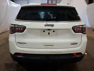 2020 Jeep Compass Altitude with VIN 3C4NJCBB6LT230037, listed as a Copart auction lot 88099275 with 64,606 mi miles and Clean Title. Bid and sale history available at carsss.com. Image 6.