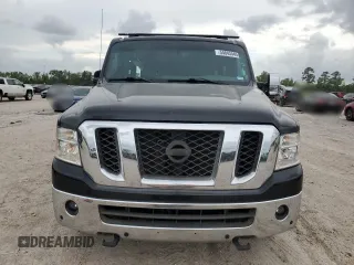 2017 Nissan NV SL z VIN 5BZAF0AA3HN850343, wystawiony jako Copart lot #54843445 z przebiegiem 129 144 mil mil oraz Szkoda całkowita • Salvage title. Historia ofert i sprzedaży dostępna na DreamBid. Obrazek 5.