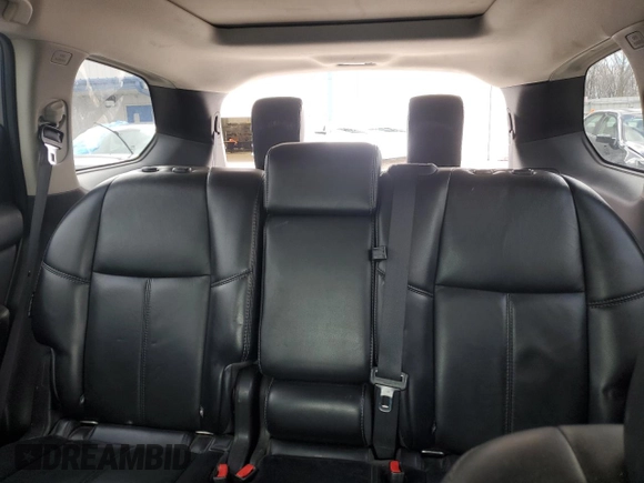 2018 Nissan Pathfinder S z VIN 5N1DR2MM6JC631069, wystawiony jako Copart lot #52002295 z przebiegiem 121 020 mil mil oraz Czysty tytuł • Clean title. Historia ofert i sprzedaży dostępna na DreamBid. Obrazek 10.