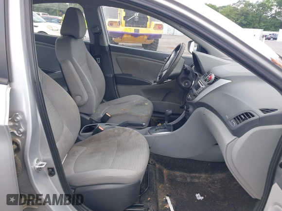 2016 Hyundai Accent SE with VIN KMHCT4AE6GU983139, listed as a IAAI auction lot 42475735 with 92,326 mi miles and . Bid and sale history available at DreamBid. Image 5.
