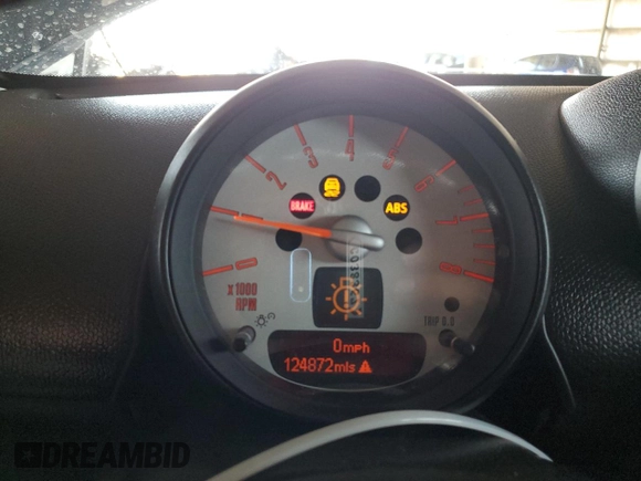 2012 MINI Countryman S с VIN WMWZC3C58CWM26265, выставлен на аукционе Copart как лот 60881995 с пробегом 124 872 миль миль и Списание • Salvage title. История ставок и продаж доступна на DreamBid. Изображение 9.