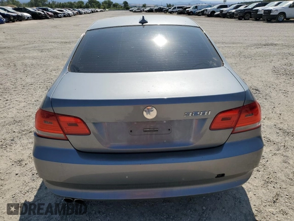 2008 BMW 3 Series 328i with VIN WBAWB33538P132375, listed as a Copart auction lot 59136785 with 113,044 mi miles and Salvage title. Bid and sale history available at DreamBid. Image 6.