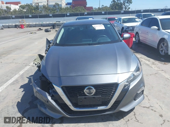 2020 Nissan Altima S with VIN 1N4BL4BVXLC237264, listed as a IAAI auction lot 41813608 with 97,618 mi miles and . Bid and sale history available at DreamBid. Image 12.
