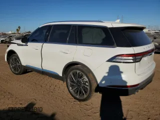 2023 Lincoln Aviator Reserve z VIN 5LM5J7XCXPGL29049, wystawiony jako Copart lot #46456115 z przebiegiem Nie podano mil oraz Szkoda całkowita • Salvage title. Historia ofert i sprzedaży dostępna na DreamBid. Obrazek 2.
