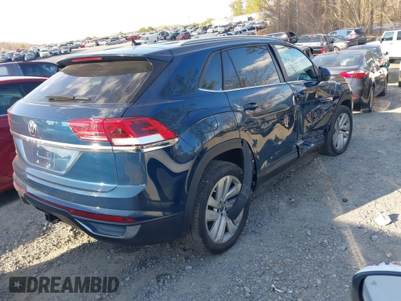 2021 Volkswagen Atlas SE with VIN 1V2WE2CA4MC204010, listed as a IAAI auction lot 41252081 with 41,106 mi miles and . Bid and sale history available at DreamBid. Image 4.