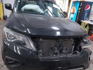 2017 Nissan Pathfinder SV with VIN 5N1DR2MM3HC622517, listed as a IAAI auction lot 41547531 with 115,526 mi miles. Bid and sale history available at carsss.com. Image 12.