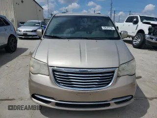 2014 Chrysler Town & Country Touring with VIN 2C4RC1BG2ER329276, listed as a Copart auction lot 59649794 with 153,235 mi miles and Salvage Title. Bid and sale history available at DreamBid. Image 5.