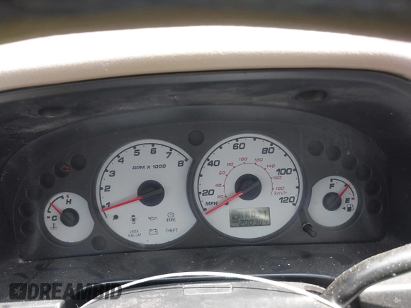 2004 Ford Escape XLT с VIN 1FMCU93194KA79300, выставлен на аукционе IAAI как лот 42445143 с пробегом 200 384 миль миль и . История ставок и продаж доступна на DreamBid. Изображение 7.