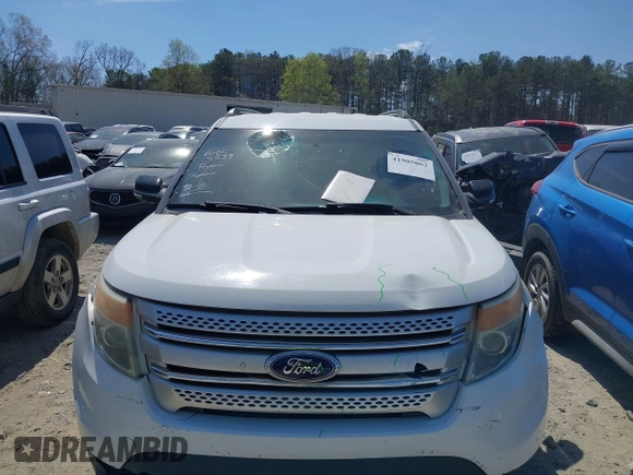 2014 Ford Explorer XLT with VIN 1FM5K7D81EGB44949, listed as a IAAI auction lot 41905062 with 282,358 mi miles. Bid and sale history available at carsss.com. Image 12.