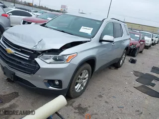 2019 Chevrolet Traverse LT Cloth with VIN 1GNERGKW2KJ291739, listed as a IAAI auction lot 41606802 with 114,608 mi miles. Bid and sale history available at carsss.com. Image 17.