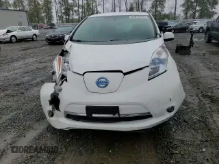 2015 Nissan LEAF SV with VIN 1N4AZ0CP2FC332182, listed as a Copart auction lot 69824793 with 62,262 mi miles. Bid and sale history available at carsss.com. Image 10.