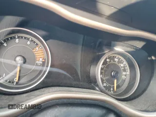 2017 Jeep Cherokee Limited с VIN 1C4PJLDS1HW585446, выставлен на аукционе Copart как лот 60150165 с пробегом Не указан миль и Списание • Salvage title. История ставок и продаж доступна на DreamBid. Изображение 9.