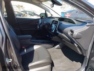 2022 Toyota Prius L Eco with VIN JTDKAMFU2N3172026, listed as a IAAI auction lot 41841090 with 49,011 mi miles. Bid and sale history available at carsss.com. Image 5.