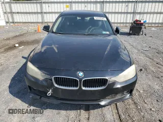 2013 BMW 3 Series 328i xDrive with VIN WBA3B3C51DF542840, listed as a Copart auction lot 64478585 with Not provided miles and Clean title. Bid and sale history available at DreamBid. Image 5.