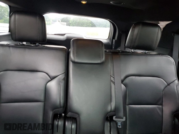2017 Ford Explorer XLT with VIN 1FM5K8D81HGD00692, listed as a Copart auction lot 58117395 with 133,267 mi miles and Salvage title. Bid and sale history available at DreamBid. Image 10.