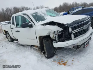 2014 Chevrolet Silverado 1500 LT with VIN 3GCUKREC5EG515680, listed as a IAAI auction lot 41502503 with NaN miles. Bid and sale history available at carsss.com. Image 1.