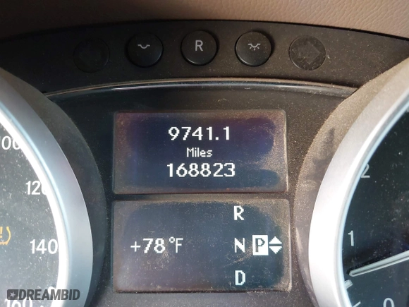 2011 Mercedes-Benz GL-Class GL 450 with VIN 4JGBF7BE7BA758192, listed as a IAAI auction lot 41815909 with 168,823 mi miles. Bid and sale history available at carsss.com. Image 15.