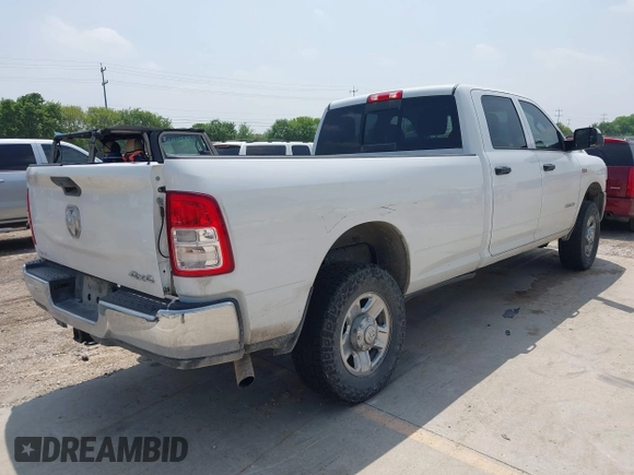2022 Ram 2500 Tradesman with VIN 3C6UR5HJ0NG125804, listed as a IAAI auction lot 41918930 with 114,232 mi miles. Bid and sale history available at carsss.com. Image 4.