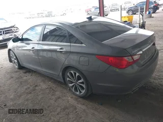 2013 Hyundai Sonata Limited with VIN 5NPEC4AB9DH790010, listed as a IAAI auction lot 42024368 with 201,910 mi miles and . Bid and sale history available at carsss.com. Image 3.