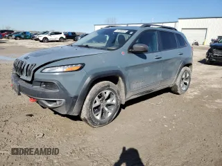 2015 Jeep Cherokee Trailhawk z VIN 1C4PJMBS3FW750855, wystawiony jako Copart lot #46788005 z przebiegiem 169 879 mil mil oraz Szkoda całkowita • Salvage title. Historia ofert i sprzedaży dostępna na DreamBid. Obrazek 1.