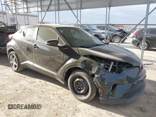 2019 Toyota C-HR XLE with VIN JTNKHMBX4K1032039, listed as a IAAI auction lot 41365721 with 96,194 mi miles. Bid and sale history available at carsss.com. Image 1.