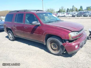 2005 Chevrolet TrailBlazer LS with VIN 1GNET16S356112993, listed as a IAAI auction lot 42036437 with 259,684 mi miles. Bid and sale history available at carsss.com. Image 1.