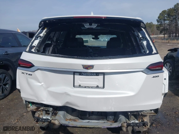 2020 Cadillac XT6 FWD Premium Luxury with VIN 1GYKPCRS5LZ130926, listed as a IAAI auction lot 41380898 with 69,244 mi miles. Bid and sale history available at carsss.com. Image 17.