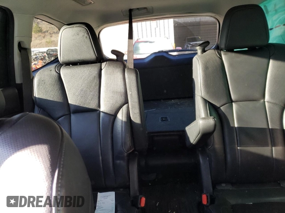 2019 Subaru Ascent Limited z VIN 4S4WMAMD9K3469067, wystawiony jako Copart lot #77914083 z przebiegiem 93 917 mil mil oraz Szkoda całkowita • Salvage title. Historia ofert i sprzedaży dostępna na DreamBid. Obrazek 10.