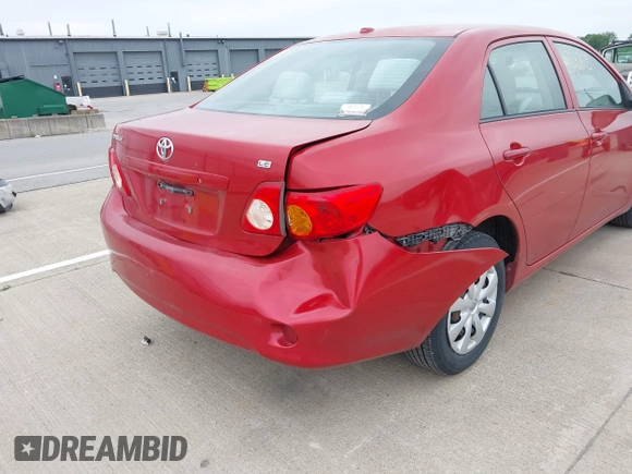 2010 Toyota Corolla z VIN 1NXBU4EE4AZ195793, wystawiony jako IAAI lot #42347613 z przebiegiem 203 396 mil mil oraz . Historia ofert i sprzedaży dostępna na DreamBid. Obrazek 6.