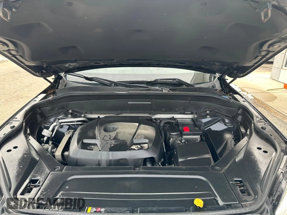 2017 Volvo XC90 Momentum with VIN YV4A22PK4H1122879, listed as a Copart auction lot 46342695 with 164,460 mi miles and Clean Title. Bid and sale history available at carsss.com. Image 7.