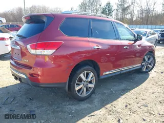 2013 Nissan Pathfinder SL with VIN 5N1AR2MN0DC665105, listed as a IAAI auction lot 41331282 with 184,155 mi miles. Bid and sale history available at carsss.com. Image 4.
