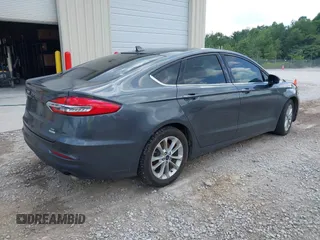 2020 Ford Fusion SE with VIN 3FA6P0HD9LR259724, listed as a IAAI auction lot 42663308 with 103,796 mi miles and . Bid and sale history available at DreamBid. Image 4.