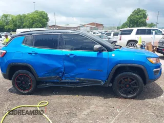 2018 Jeep Compass Trailhawk с VIN 3C4NJDDB3JT212689, выставлен на аукционе IAAI как лот 42628715 с пробегом 209 321 миль миль и . История ставок и продаж доступна на DreamBid. Изображение 13.