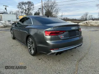 2018 Audi S5 Prestige z VIN WAUR4AF52JA001793, wystawiony jako Copart lot #48086355 z przebiegiem 144 113 mil mil oraz Czysty tytuł • Clean title. Historia ofert i sprzedaży dostępna na DreamBid. Obrazek 3.