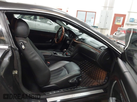 2009 Maserati GranTurismo с VIN ZAMKL45A790048595, выставлен на аукционе IAAI как лот 42094483 с пробегом 62 735 миль миль и . История ставок и продаж доступна на DreamBid. Изображение 5.