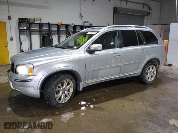 2013 Volvo XC90 Premier Plus with VIN YV4952CZ8D1644213, listed as a Copart auction lot 43158725 with 131,083 mi miles and Salvage Title. Bid and sale history available at carsss.com. Image 1.