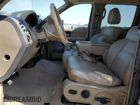 2008 Ford F-150 XLT with VIN 1FTPW14508FB68822, listed as a Copart auction lot 61831345 with 208,259 mi miles and Salvage title. Bid and sale history available at DreamBid. Image 7.