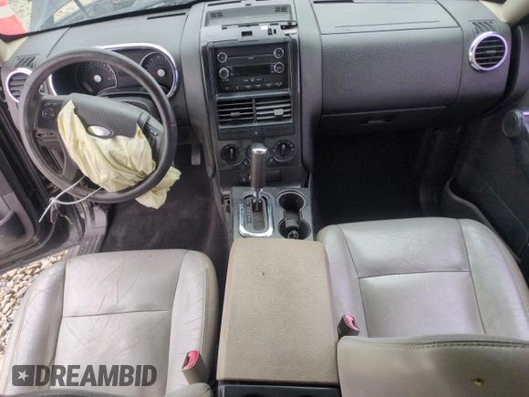 2008 Ford Explorer XLT with VIN 1FMEU63E68UB35150, listed as a Copart auction lot 43367725 with 190,404 mi miles and Salvage Title. Bid and sale history available at carsss.com. Image 8.