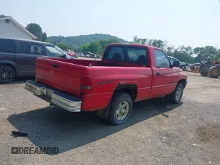 1996 Dodge 1500 z VIN 1B7HC16Y9TJ117863, wystawiony jako IAAI lot #42491484 z przebiegiem 119 793 mil mil oraz . Historia ofert i sprzedaży dostępna na DreamBid. Obrazek 4.