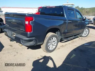 2020 Chevrolet Silverado 1500 Custom with VIN 3GCPWBEHXLG285328, listed as a IAAI auction lot 41851261 with 110,266 mi miles. Bid and sale history available at carsss.com. Image 4.