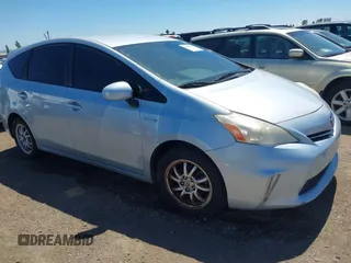 2014 Toyota Prius Two with VIN JTDZN3EU2E3324059, listed as a IAAI auction lot 42639410 with 267,454 mi miles and . Bid and sale history available at DreamBid. Image 1.