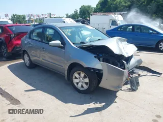 2011 Nissan Sentra 2.0 z VIN 3N1AB6AP9BL636499, wystawiony jako IAAI lot #42719347 z przebiegiem 199 162 mil mil oraz . Historia ofert i sprzedaży dostępna na DreamBid. Obrazek 1.