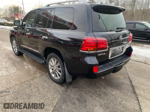 2009 Lexus LX 570 z VIN JTJHY00W394025574, wystawiony jako Copart lot #47316365 z przebiegiem 182 586 mil mil oraz Czysty tytuł • Clean title. Historia ofert i sprzedaży dostępna na DreamBid. Obrazek 3.