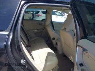 2014 Volvo XC60 3.2L z VIN YV4952DL3E2544784, wystawiony jako IAAI lot #42019715 z przebiegiem 118 633 mil mil oraz . Historia ofert i sprzedaży dostępna na DreamBid. Obrazek 8.