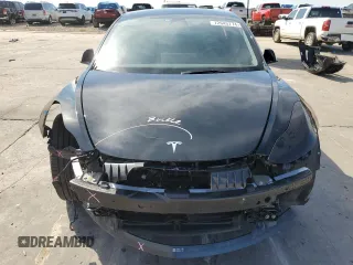2023 Tesla Model 3 z VIN 5YJ3E1EA0PF619151, wystawiony jako Copart lot #72645774 z przebiegiem 17 725 mil mil oraz Szkoda całkowita • Salvage title. Historia ofert i sprzedaży dostępna na DreamBid. Obrazek 5.
