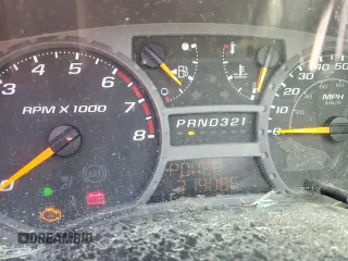 2005 Chevrolet Colorado LS ZQ8 z VIN 1GCCS196758219955, wystawiony jako Copart lot #49790725 z przebiegiem 219 086 mil mil oraz Nie do naprawy • Non repairable. Historia ofert i sprzedaży dostępna na DreamBid. Obrazek 9.