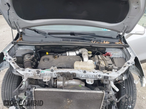 2019 Buick Encore Essence with VIN KL4CJGSM9KB858376, listed as a IAAI auction lot 41695284 with 82,267 mi miles. Bid and sale history available at carsss.com. Image 10.